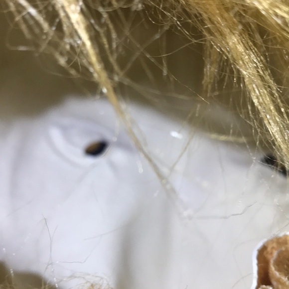 Mask - Picture 7 of 11